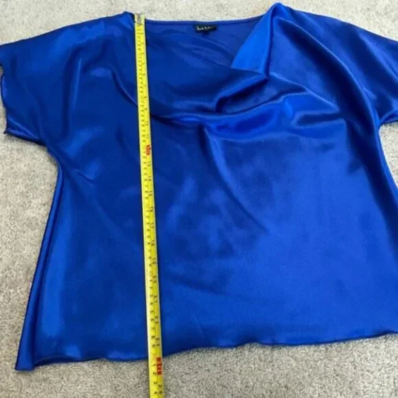 Nicole Miller Royal cobalt blue satin short sleeve draped cowl neck blouse, Sz M - Picture 4 of 6